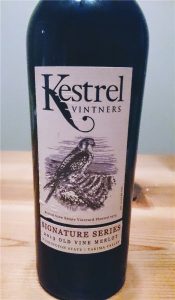 ワシントン州のワイナリーの一つKestrelの赤ワイン。しっかりした味で好きです。